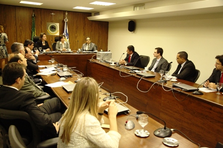 Assinado acordo de desocupação humanizada do Anel Rodoviário de Belo Horizonte
