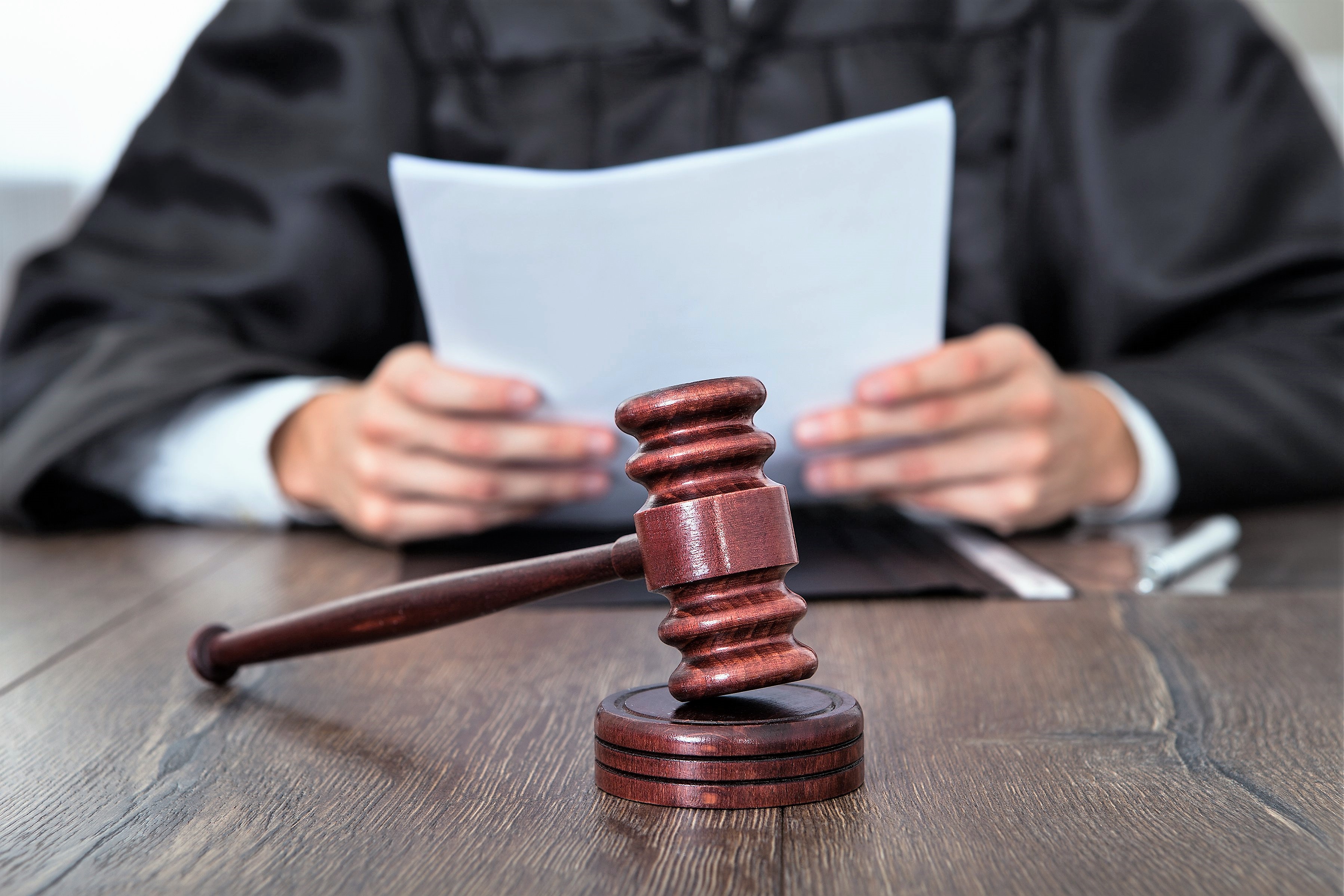 DECISÃO: Juízo Federal de 1ª Grau possui competência para processar e julgar demanda sobre percepção de licença-prêmio por magistrado
