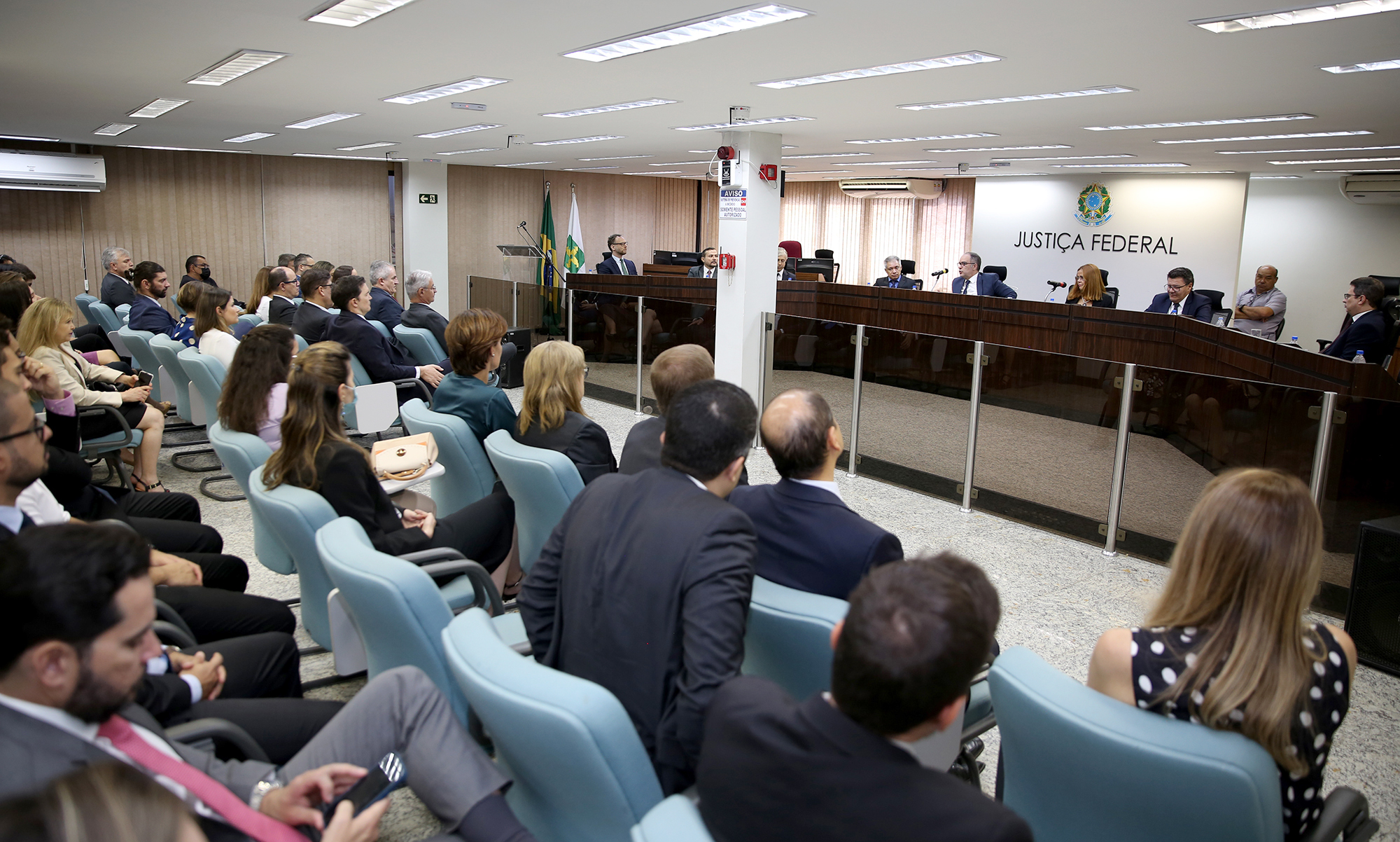 INSTITUCIONAL: Corregedoria Regional da 1ª Região realiza atividades de correição ordinária na Justiça Federal no DF