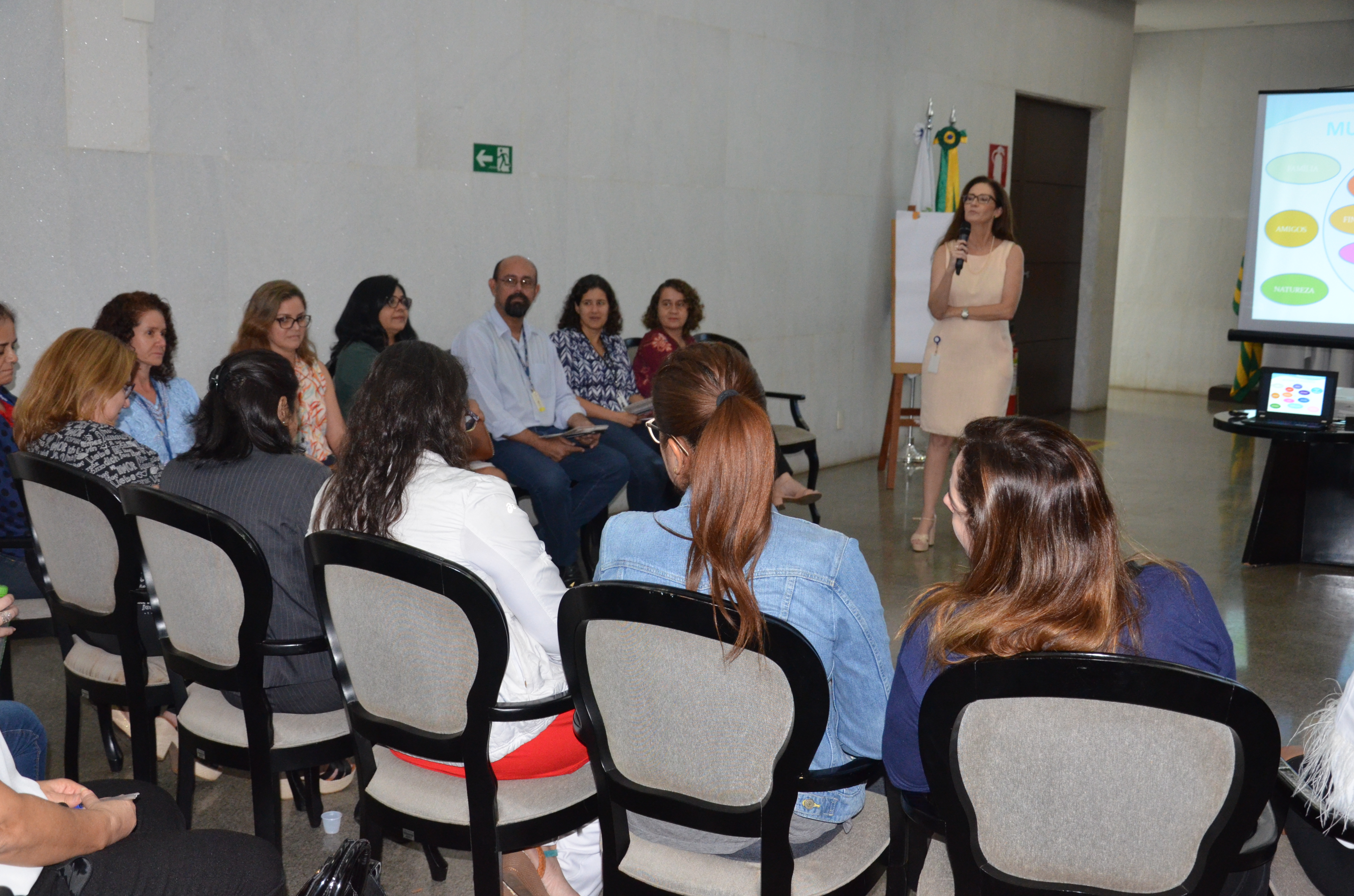 INSTITUCIONAL:  Palestra sobre autoconhecimento marca encontro do projeto Cuidando do Cuidador