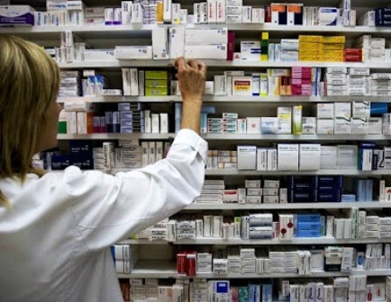 DECISÃO: Conselhos de farmácia não são competentes para verificar condições de funcionamento de drogarias
