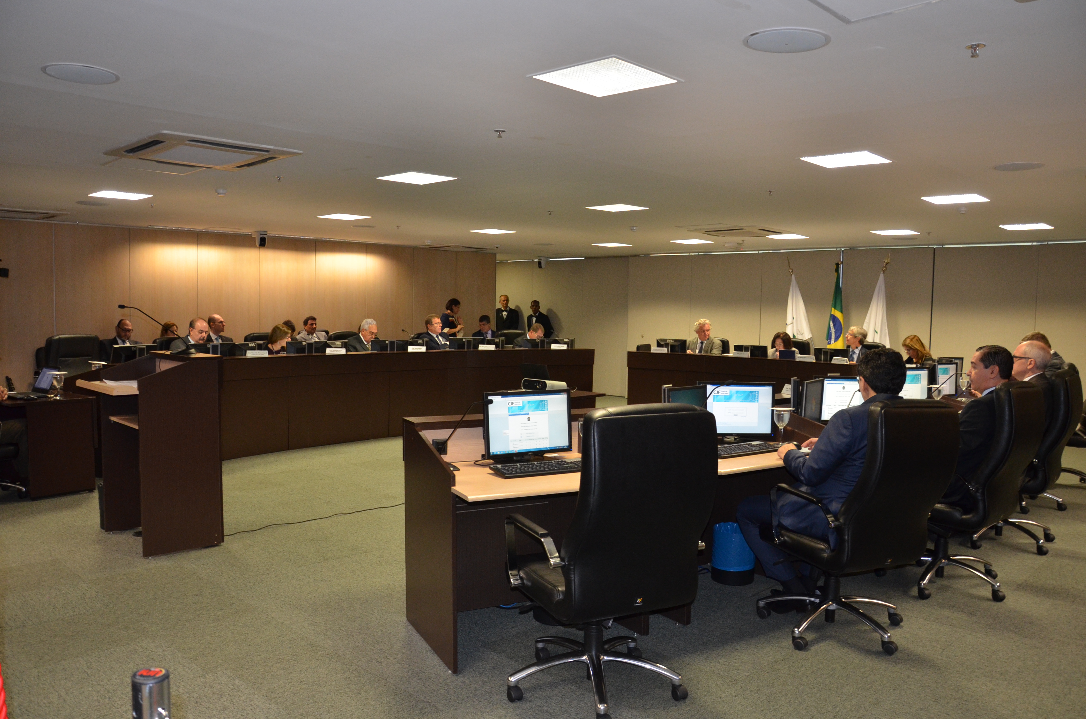 INSTITUCIONAL: CJF aprova ampliação do número de desembargadores do TRF 1ª Região