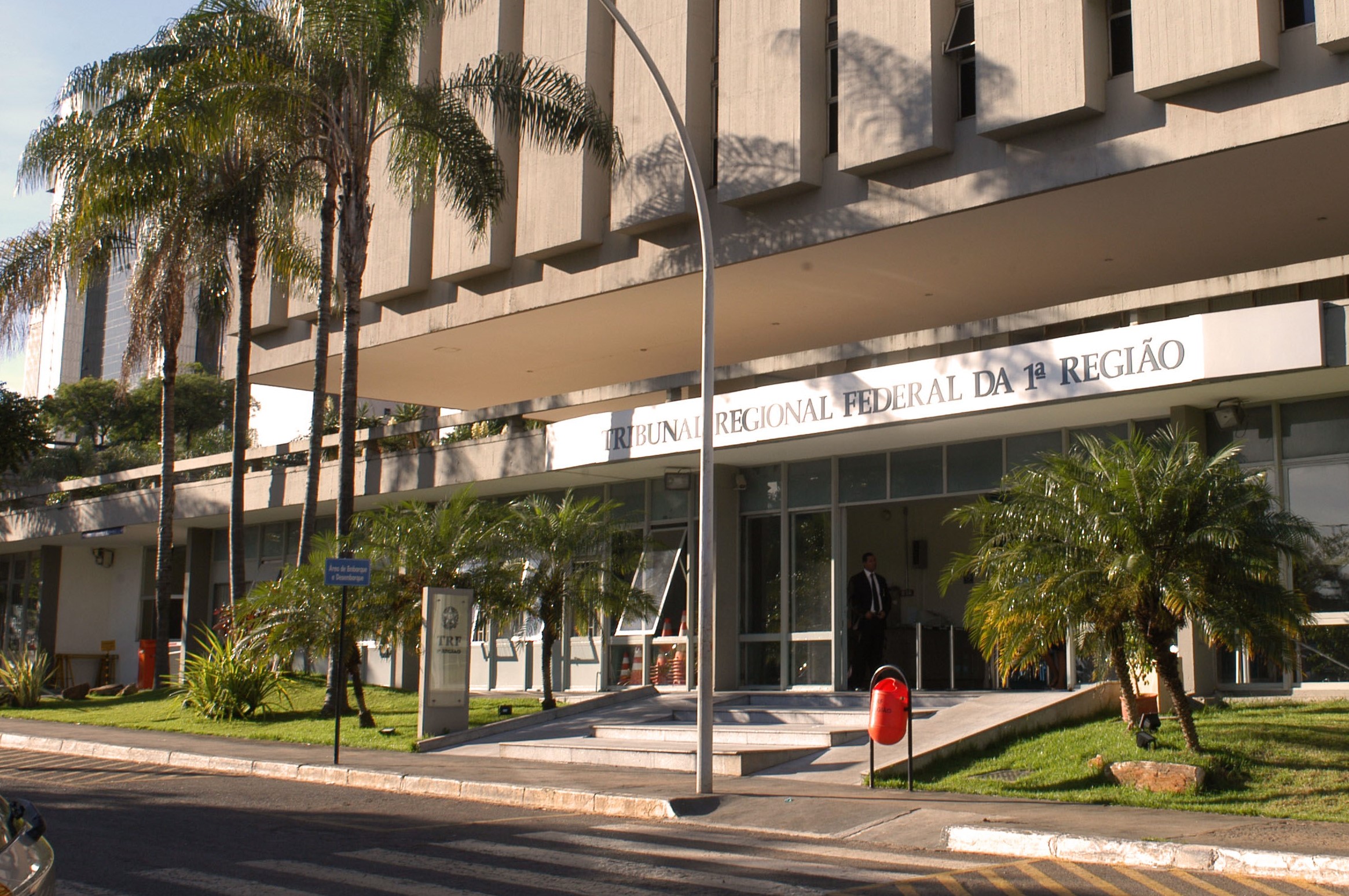 INSTITUCIONAL: Banco do Brasil se prepara para reabrir posto de atendimento bancário no edifício Sede I do TRF1