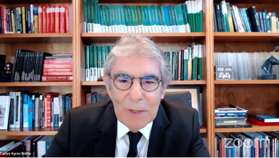 INSTITUCIONAL: Ministro aposentado do STF Carlos Ayres Britto fala sobre atos antidemocráticos em evento da Esmaf e Universidade do Chile