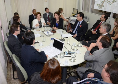 Reunião define últimos pontos do acordo de desocupação humanizada do Anel Rodoviário de Belo Horizonte