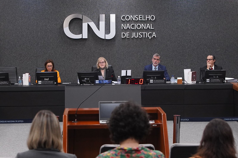 INSTITUCIONAL: Plenário do CNJ aprova ato normativo que visa evitar prisões e punições injustas