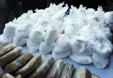 DECISÃO: Denegada ordem de HC a acusada por tráfico internacional de drogas