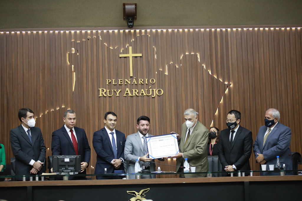 INSTITUCIONAL: Presidente do TRF1 é homenageado pela Assembleia Legislativa do Estado do Amazonas