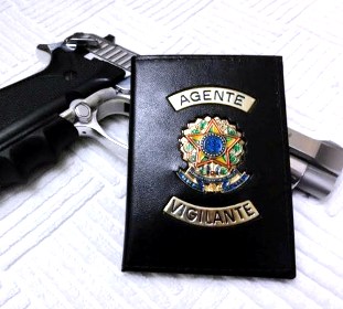 DECISÃO: Admissível o reconhecimento da atividade de Vigilante - com ou sem o uso de arma de fogo - para fins de aposentadoria especial