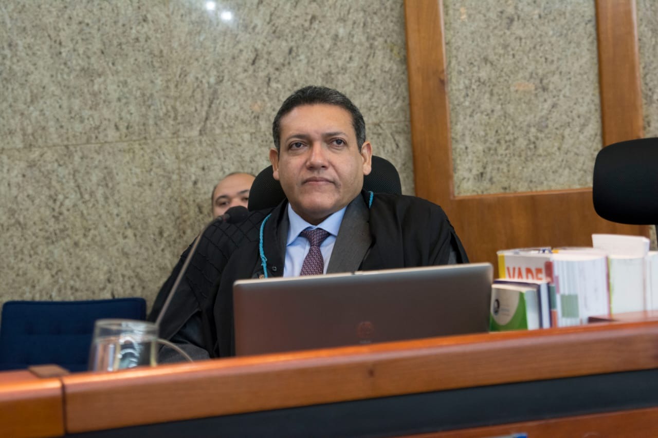 INSTITUCIONAL: Senado Federal aprova nome do desembargador federal Kassio Nunes Marques para a vaga de ministro do STF