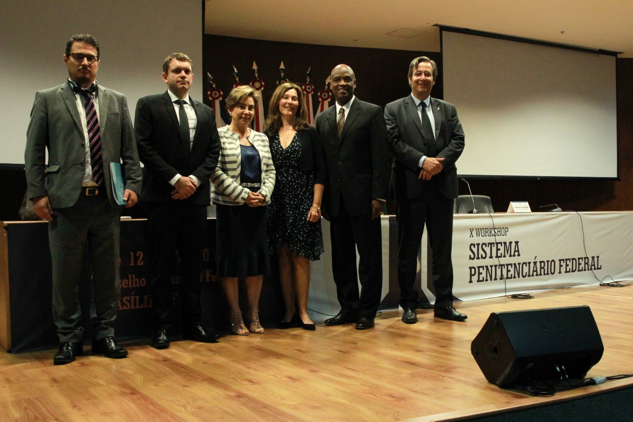 INSTITUCIONAL: Corregedora regional participa do X Workshop sobre o Sistema Penitenciário Federal