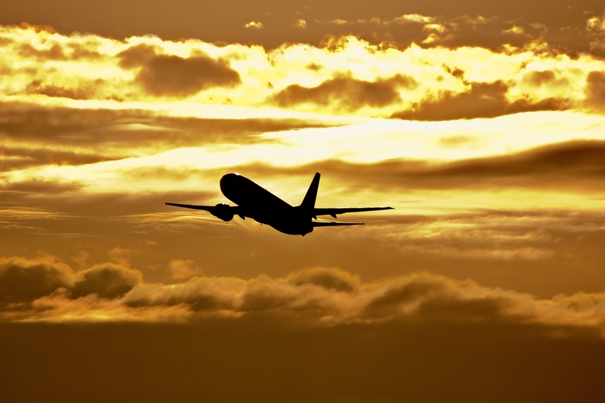 DECISÃO: Empresa de táxi aéreo deve pagar IPI sobre importação de aeronave