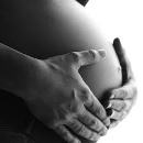 Decisão: Gestante afastada tem garantido o recebimento de função comissionada até cinco meses após o parto