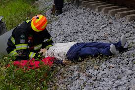 Decisão: Vítima de acidente em linha de trem é indenizada pela União por danos morais e estéticos por amputação de membro