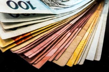 DECISÃO: Indevida indenização por benfeitorias a ocupante irregular de lote