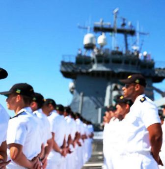 DECISÃO: Necessário o preenchimento de requisitos estabelecidos no Plano de Carreira de Praça da Marinha para a graduação de 3º Sargento