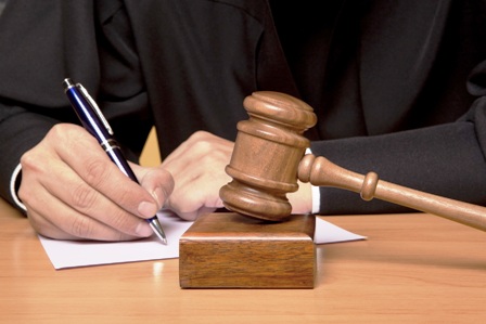 DECISÃO: Servidor de Tribunal de Contas Estadual pode se inscrever normalmente na Ordem dos Advogados
