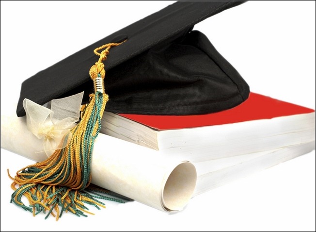 DECISÃO: Admitida cobrança de taxas em curso de pós-graduação em universidade pública