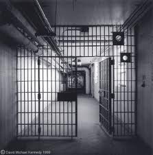 Decisão: Inclusão ou permanência de preso no Sistema Penitenciário Federal depende da observância dos requisitos previstos em lei