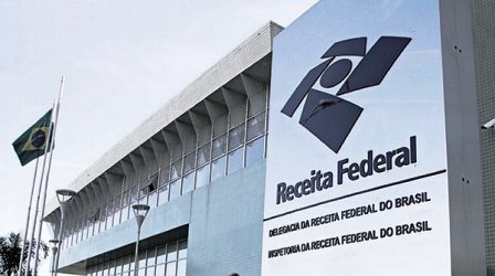 DECISÃO: Simples disposições contratuais sem registro na Junta Comercial competente não obriga sua observância pelo Fisco