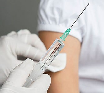 Mantida indenização a vítima de paralisia causada por erro em dosagem de vacina antirrábica